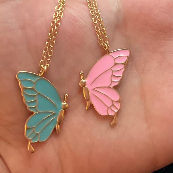 Barbie Princess and the Pauper Inspired Matching Butterfly Pendants Set - Picture 5 of 5